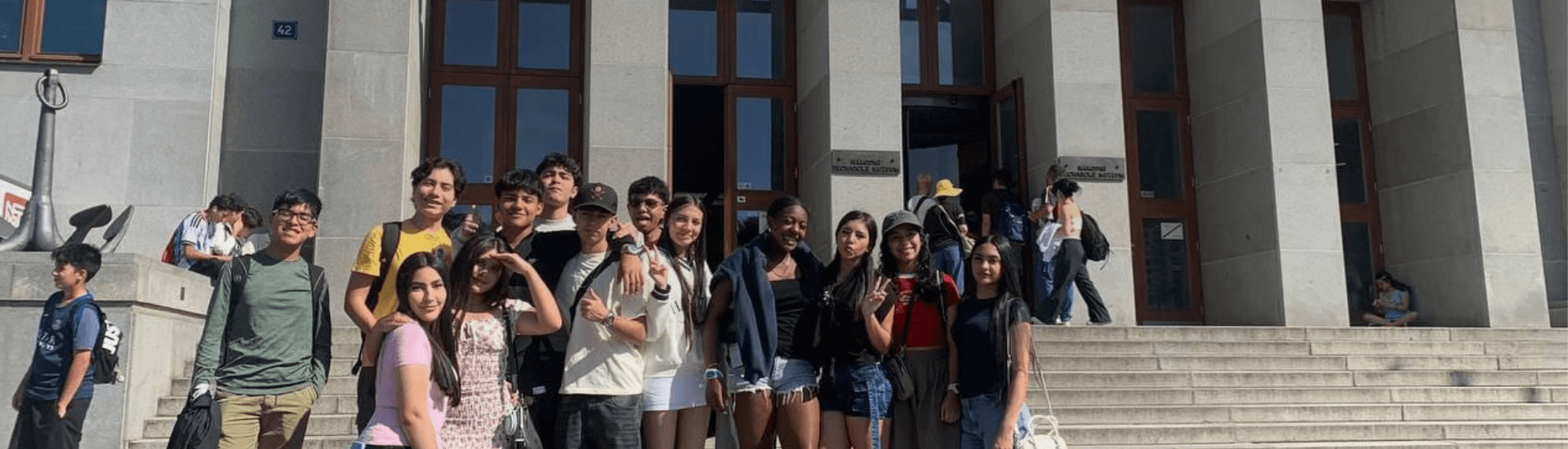 programas-de-ingles-en-el-exterior-para-colegios-en-colombia-2